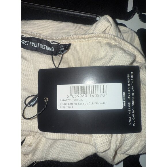 Pretty Little Thing Cream Ribbed Lace-Up Cold Shoulder Crop Top Size S - Picture 6 of 7